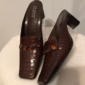 Frank Sarto crocodile brown leather-mules.🦋